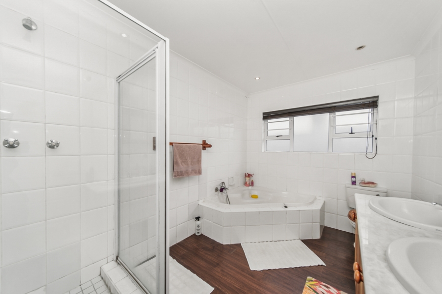 4 Bedroom Property for Sale in Selborne Eastern Cape